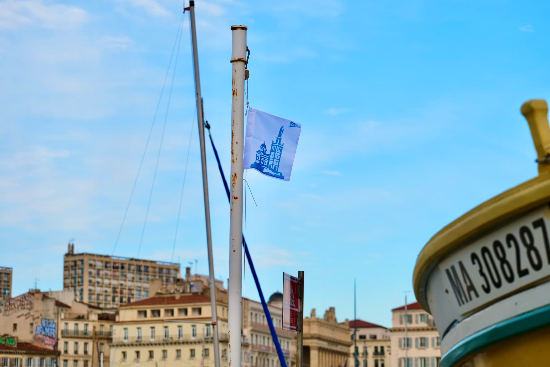 Ambiance Fanion Canon